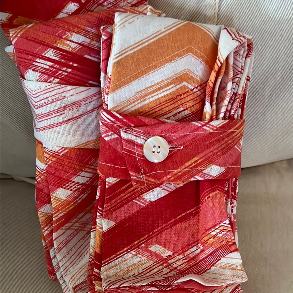 Red & Orange 18"x18" Cloth Napkins (x8)